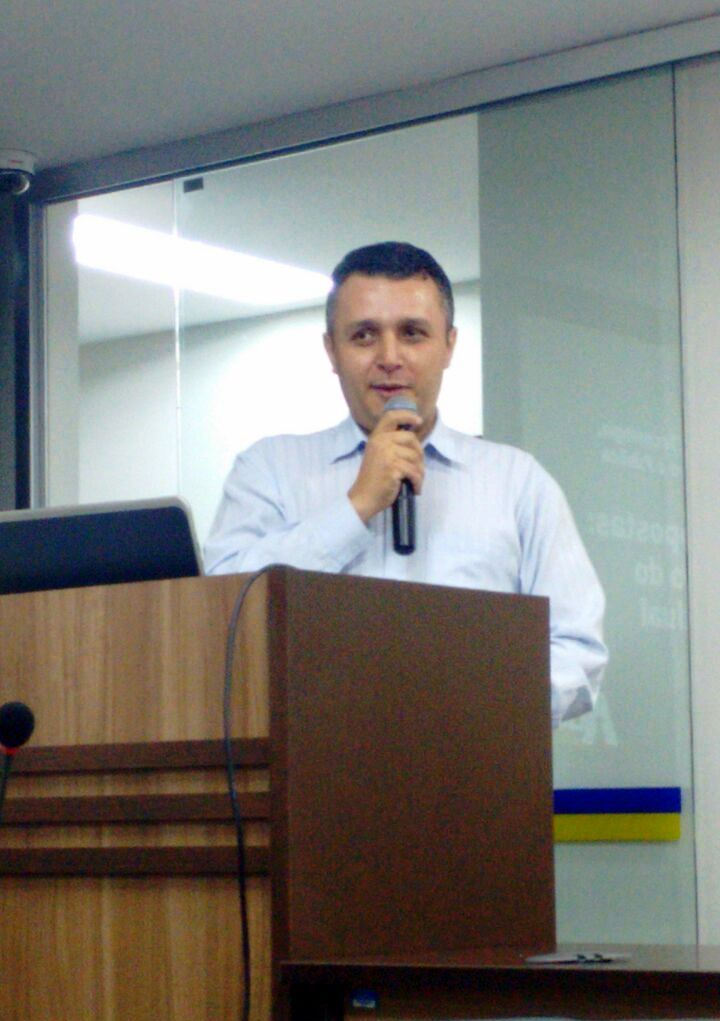 1Marcos Gontijo