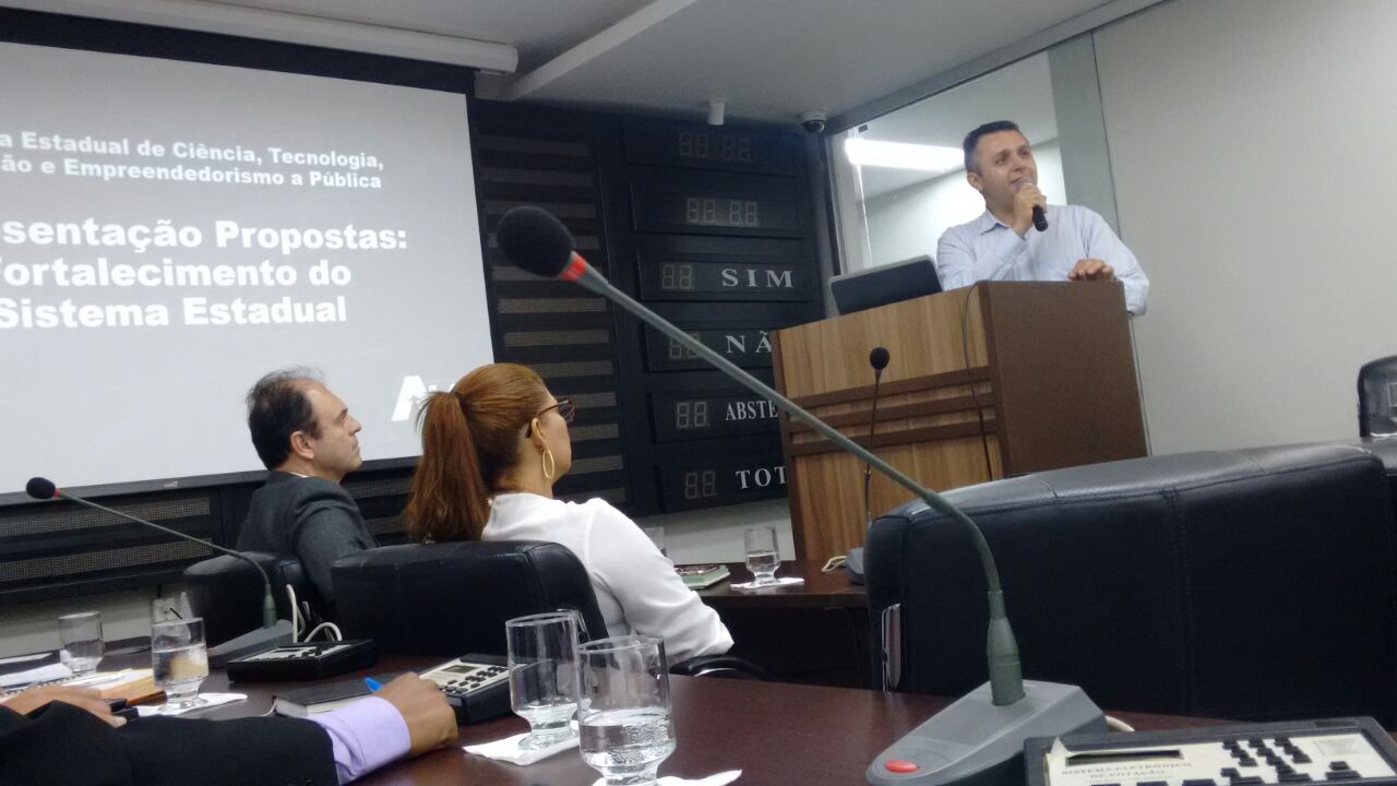 1Marcos Gontijo 1